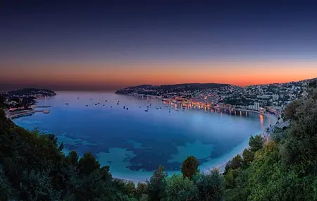 Free download river trees dusk clear sky landscape viewpoint city light sailing town sky water sunlight landscape 4K wallpaper, Wallpaper(s)