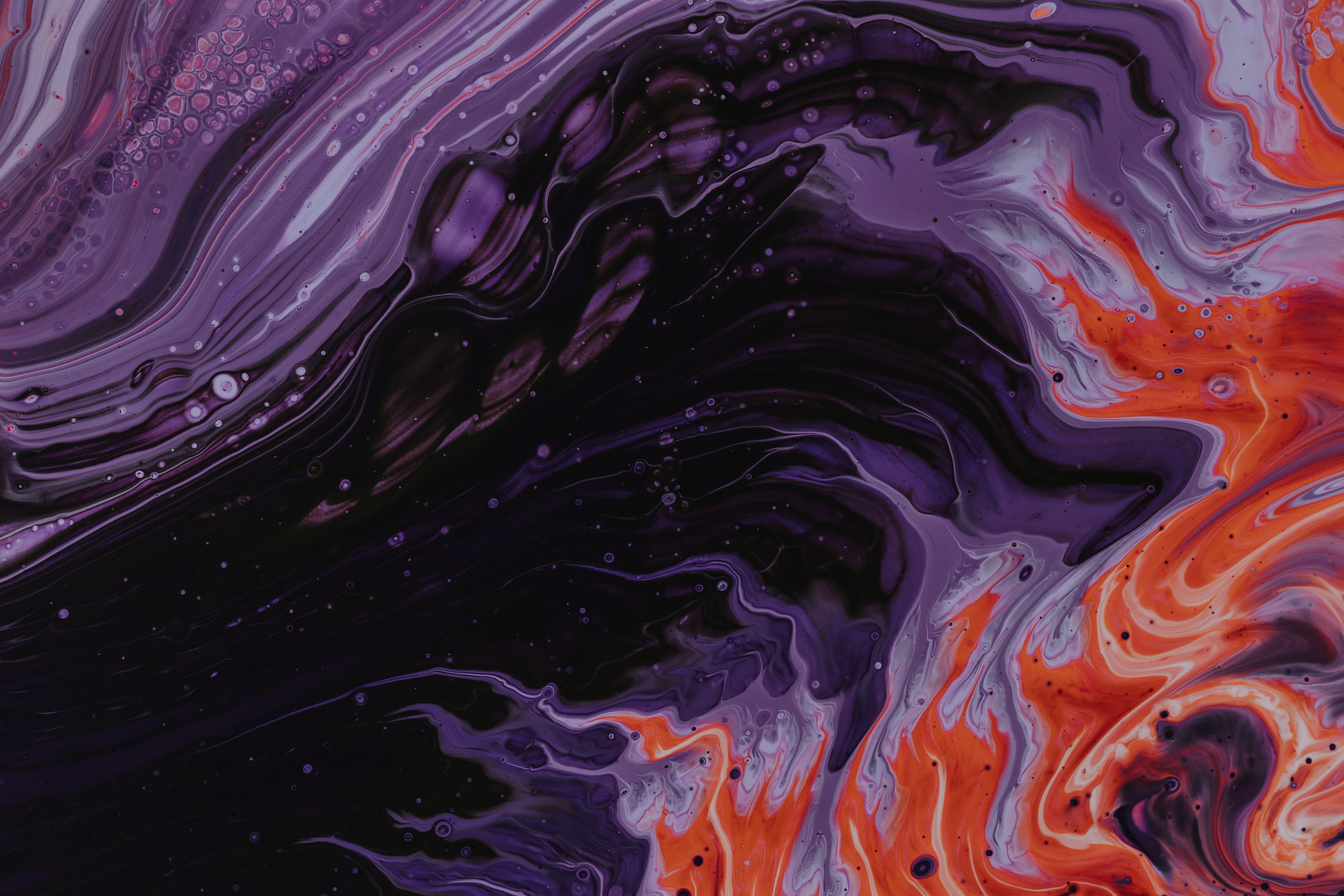 Free download Abstract Fluid Liquid Flow Waves 4K Wallpaper, Wallpaper(s) website provided.