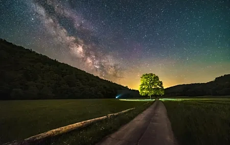 Free download Nature Galaxy Road Night Stars Low Light 4K Wallpaper, Wallpaper(s) website provided.