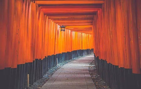Free download Corridor blue orange wall building bright outdoor path 4K wallpaper, Wallpaper(s) website provided.
