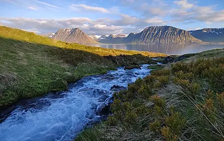 Free download River Landscape Nature Lake Mountains Cliff Clouds Fields 4K Wallpaper, Wallpaper(s) website provided.