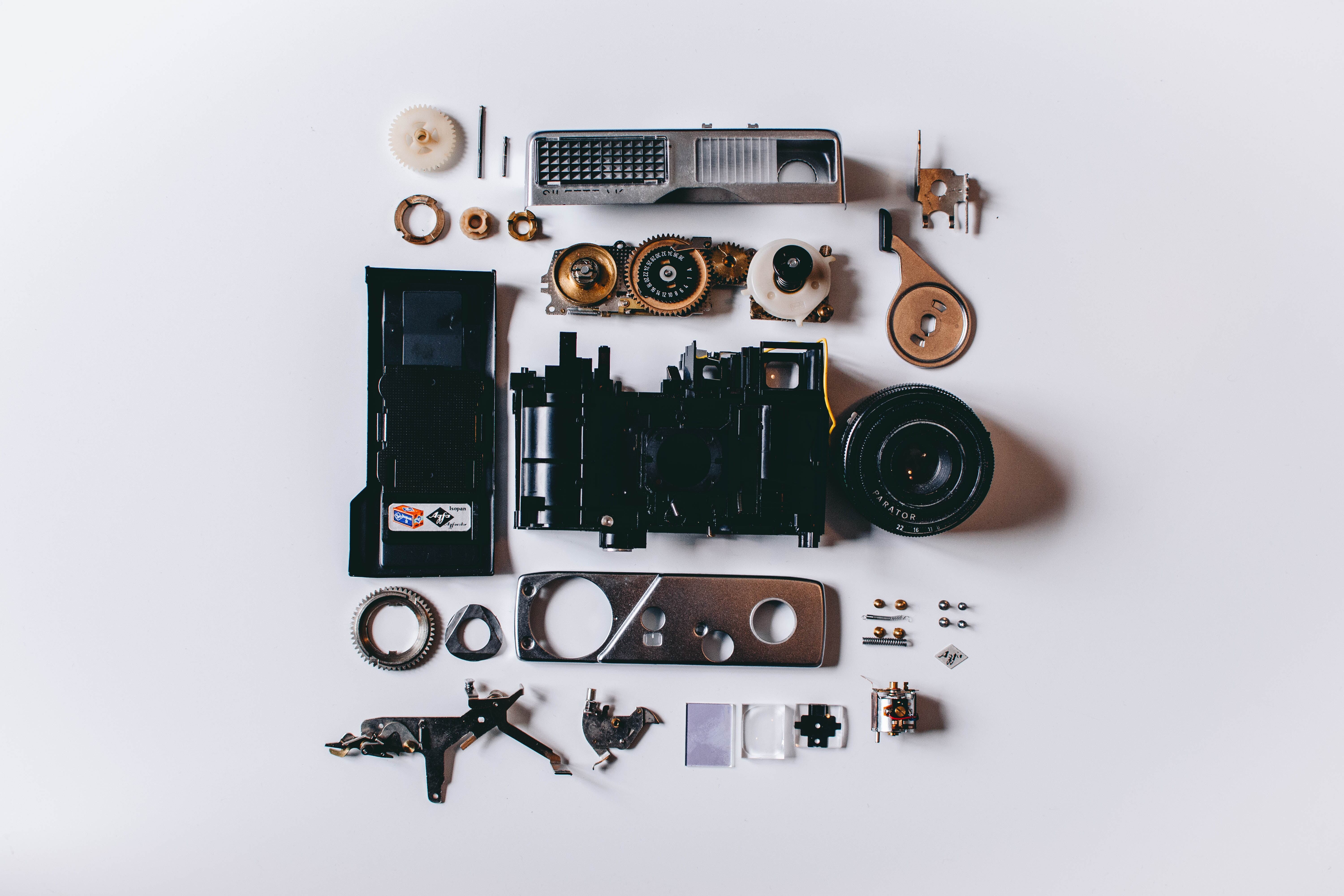 Free download Disassemble Camera Parts Simple Background Flat Minimalism Technology White Background 4K Wallpaper, Wallpaper(s) website provided.
