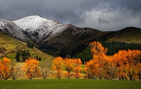 Free download Landscape Fields Trees Mountains Autumn Snow Nature 4K Wallpaper, Wallpaper(s) website provided.