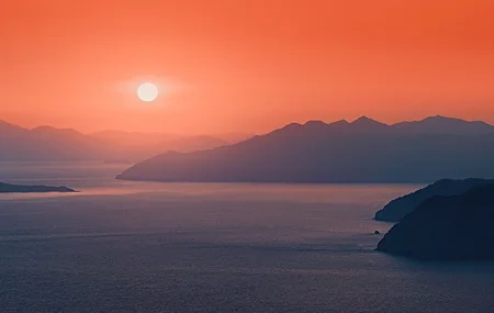 Free download Mountains Landscape Sunset Sun Evening Water Sea Light Nature Orange 4K Wallpaper, Wallpaper(s) website provided.