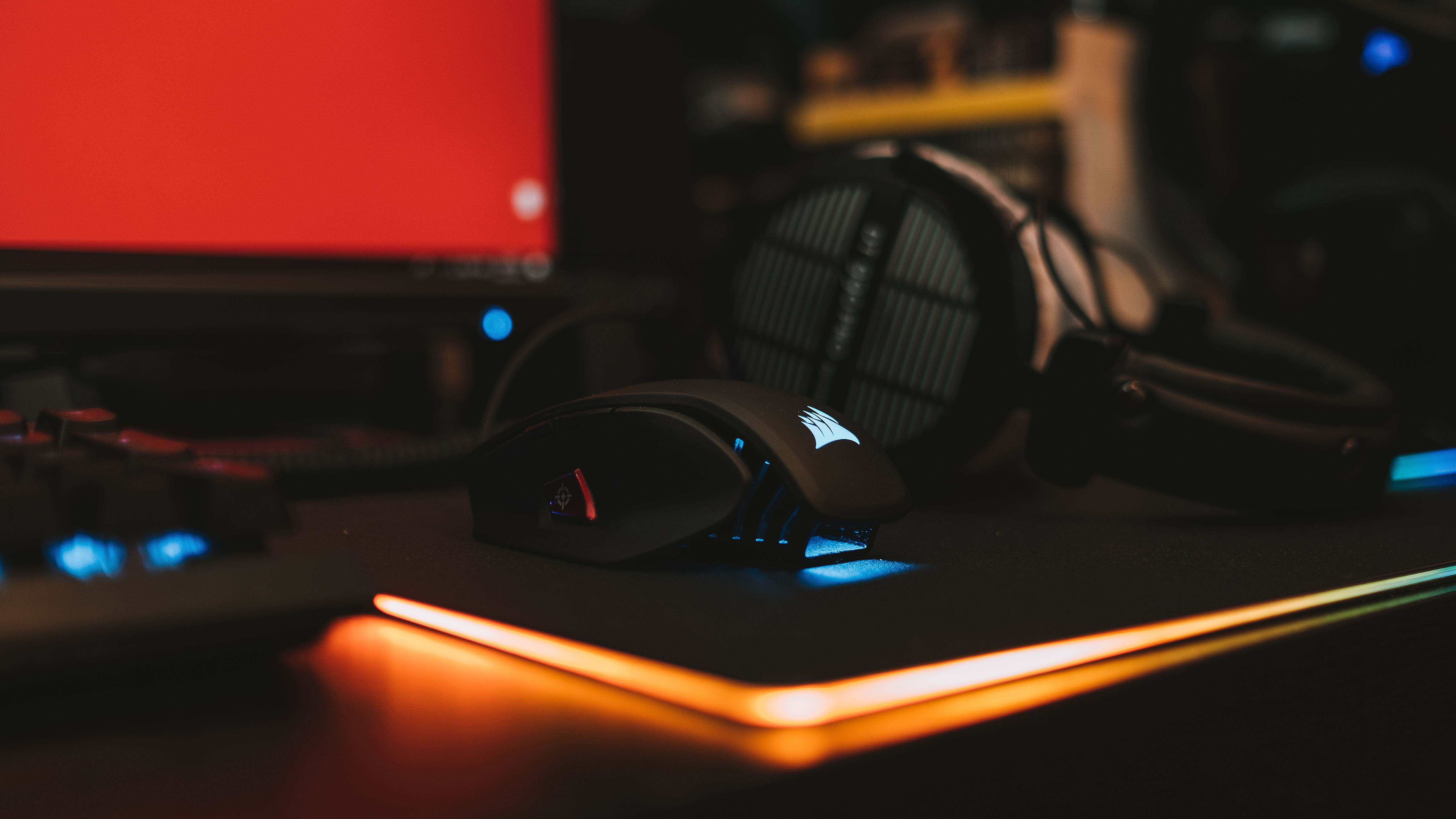 Free download Computer Headphones Hardware Mouse Computer Wallpaper 4K Wallpaper, Wallpaper(s) website provided.
