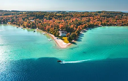 Free download nature landscape coast autumn sea beach house boat dock water 4K wallpaper, Wallpaper(s) website provided.