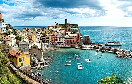 Free download Ocean Town Sky Cloud May Day Boat Water 4K Wallpaper, Wallpaper & 7wallpaper