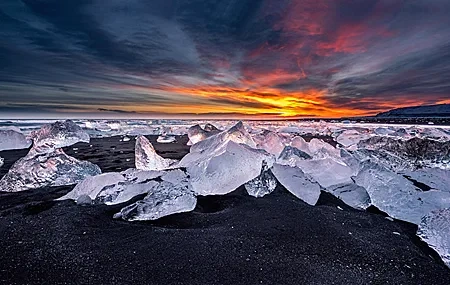 Free download Cloud Landscape Ice Beach Sunset Black Sand Nature Winter Computer Wallpaper 4K Wallpaper, Wallpaper(s) website provided.