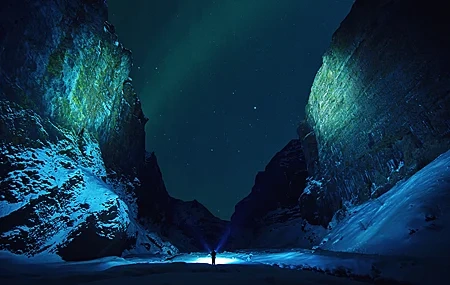 Free download Nature Landscape Mountains Rocks Snow Winter Night Lights Men Clear Sky Aurora Stars Computer Wallpaper 4K Wallpaper, Wallpaper(s) website provided.