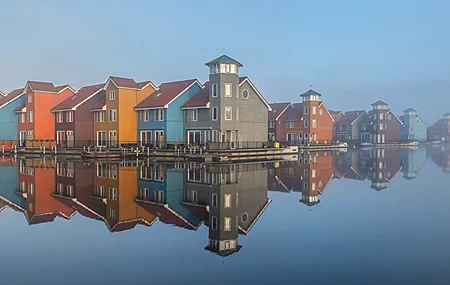 Free download outdoor house construction mist water reflection boat colorful computer wallpaper 4K wallpaper, Wallpaper(s) website provided.