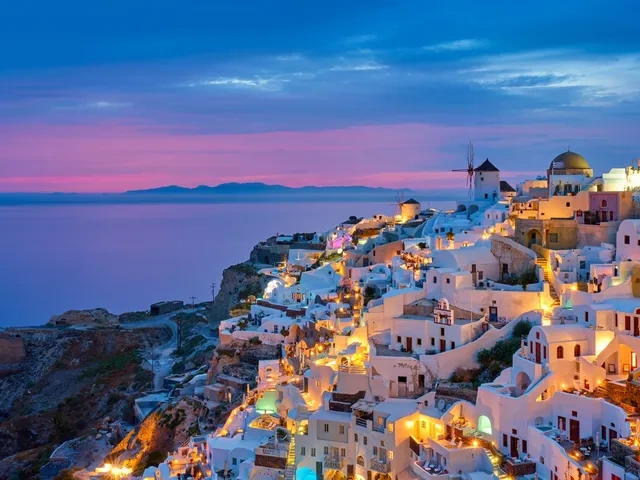 Free download Oia town, Santorini, Greece, Wallpaper(s) website provided.