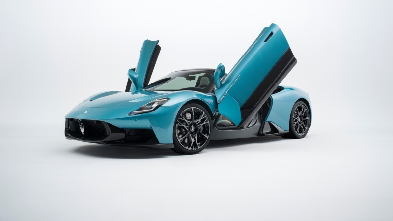 Free download Maserati MCPURA Cielo 2025 5K White background Supercars, Wallpaper(s) website provided.