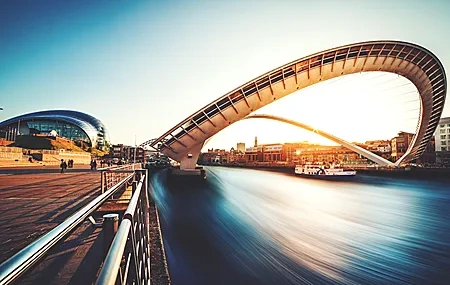 Free download Architecture Bridge River City Building Street Ship Sunshine Sky Computer Wallpaper 4K Wallpaper, Wallpaper(s) website provided.