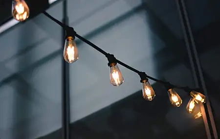 Free download light bulb lighting scenery office simple computer wallpaper 4K wallpaper, Wallpaper & 7wallpaper