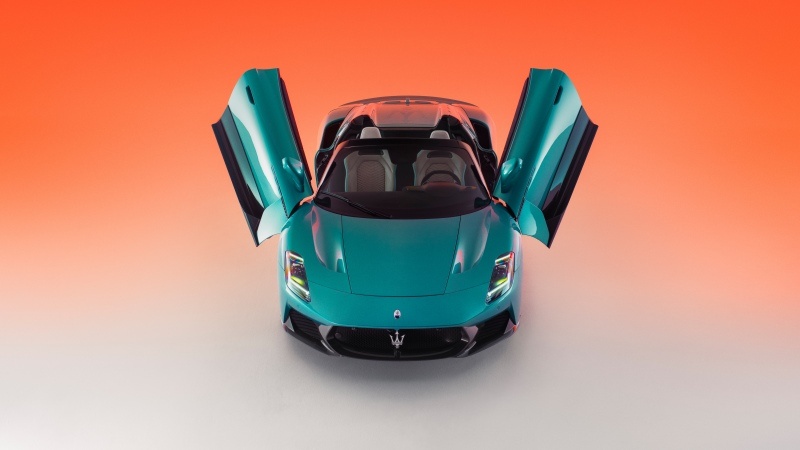 Free download Maserati MCPURA Cielo 5K Gradient background, Wallpaper & 7wallpaper